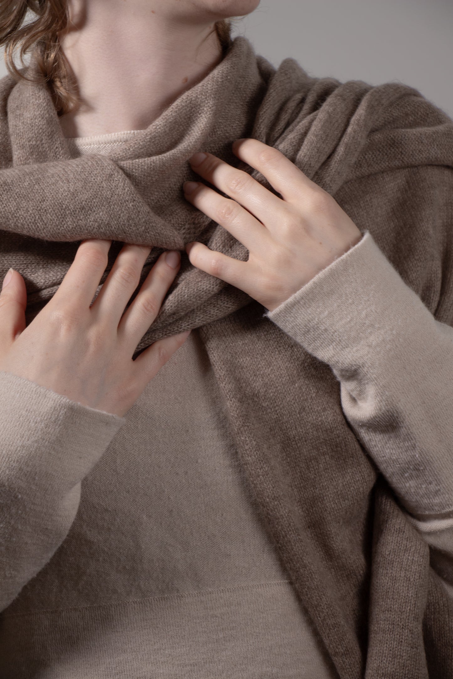 LOOSE EDGE - 100% Pure Cashmere Knitted Scarf , 60*180 cm
