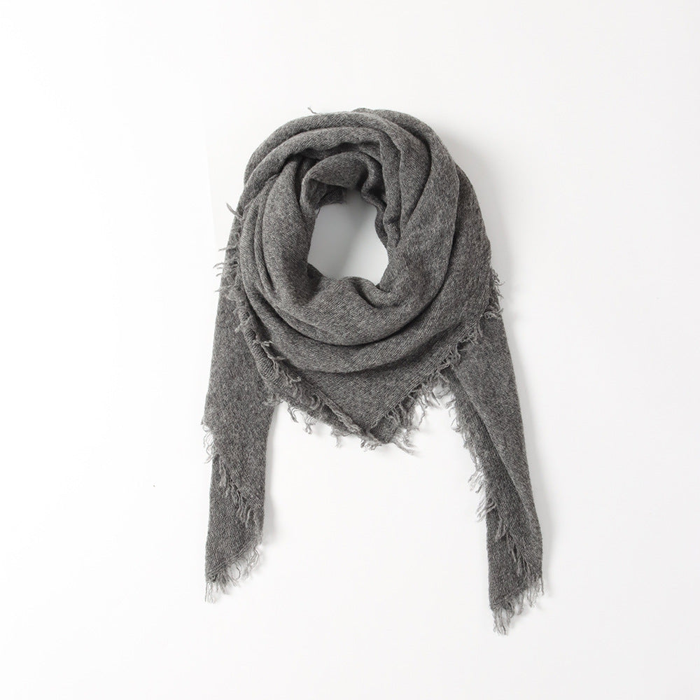 FRINGE - 100% cashmere light-weighted diamond shaped scarf with fringe