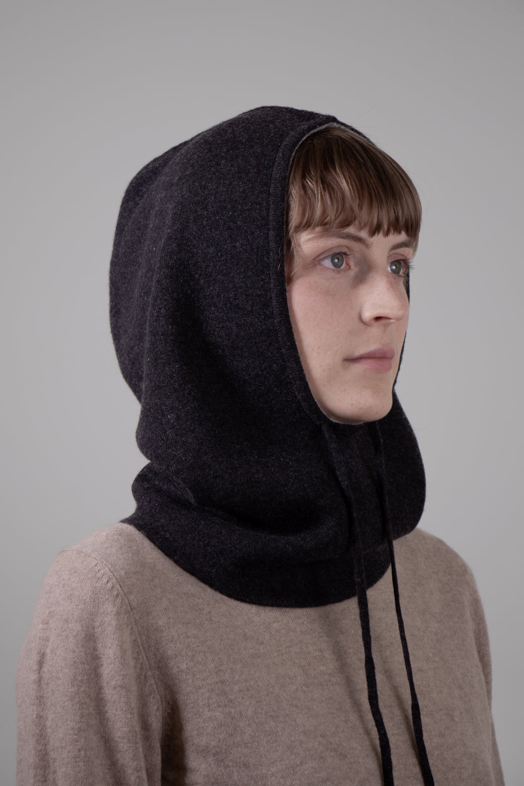 DOUBLE-SIDED - 100% cashmere 2-side-wearable balaclava