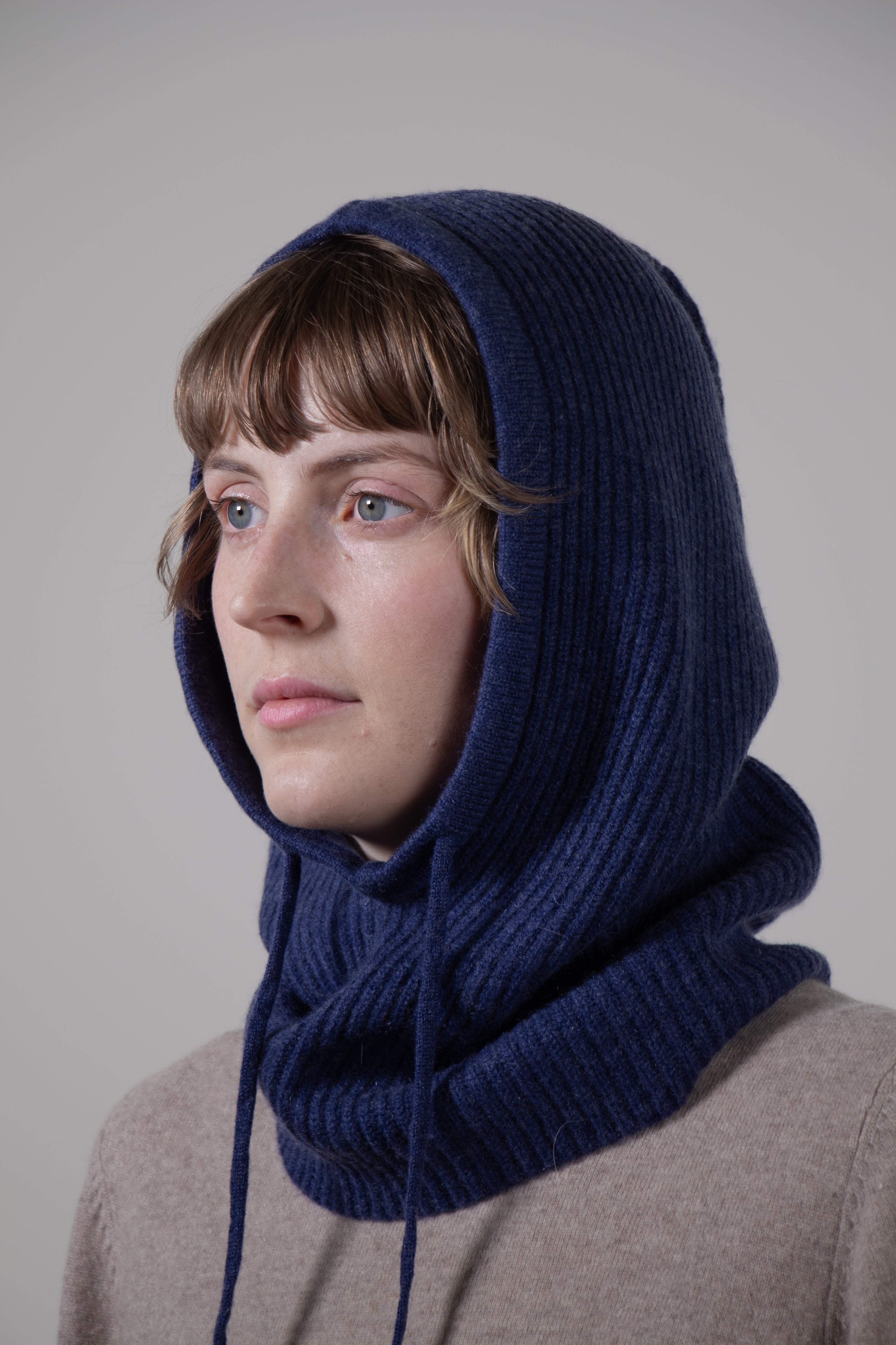 RIBBED- 100% cashmere ribbed knitted balaclava