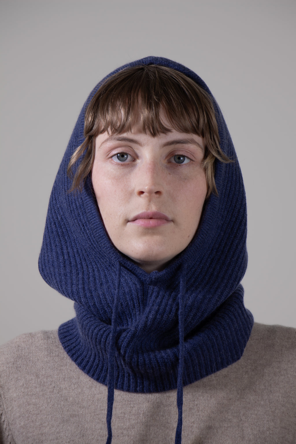 RIBBED- 100% cashmere ribbed knitted balaclava