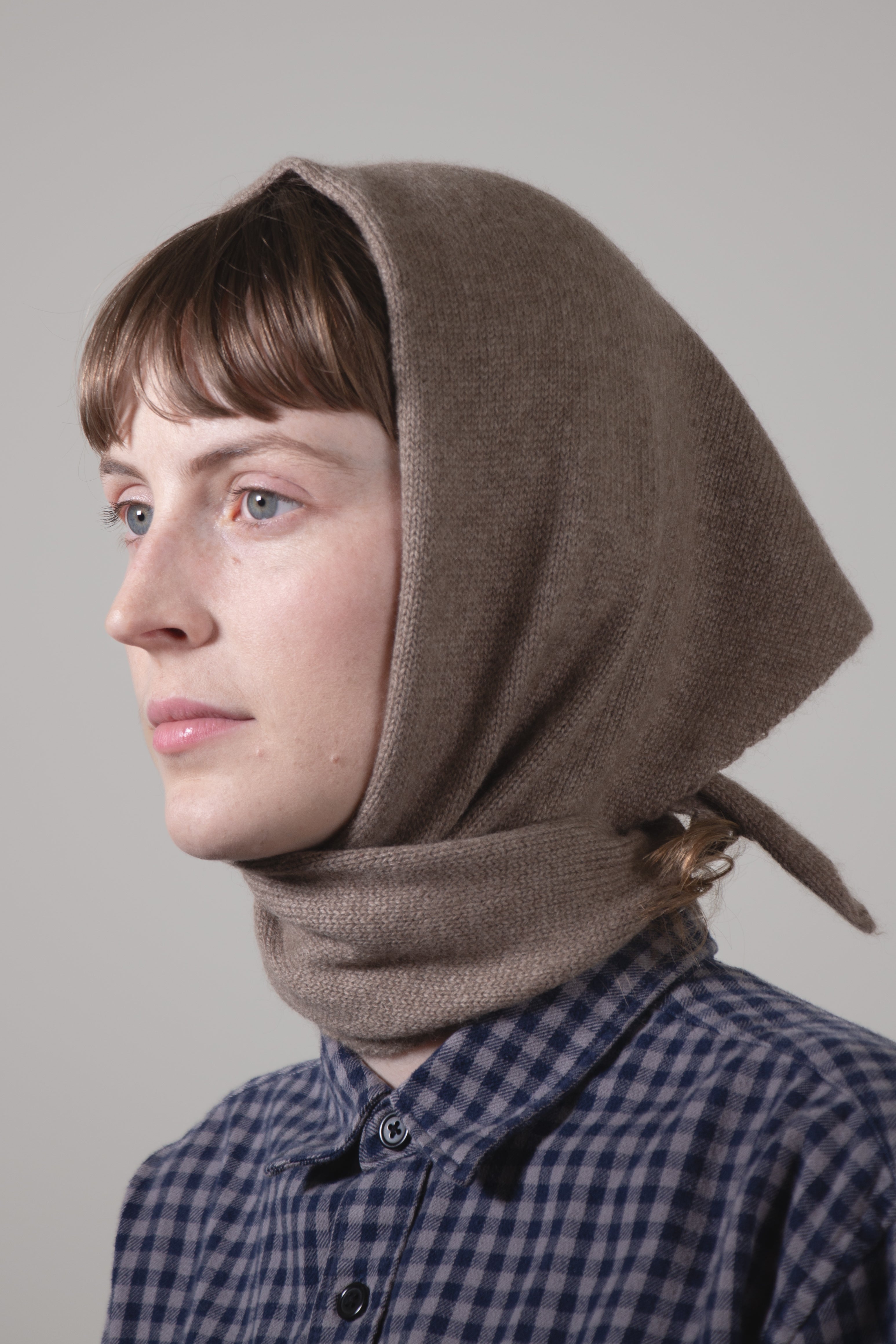 TRIANGLE - 100% cashmere bandana scarf