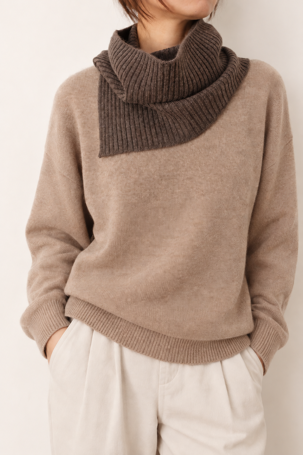 COLLAR - 100% cashmere neck warmer