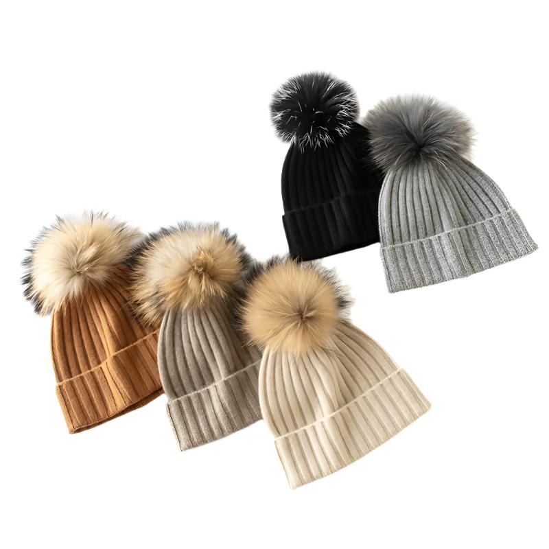 RIBBED POMPOM – 100% cashmere beanie with Pom-Pom